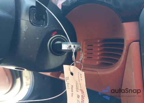 2006 Mazda Mx-5 Grand Touring z USA, uszkodzony, nr VIN JM1NC25FX60120791